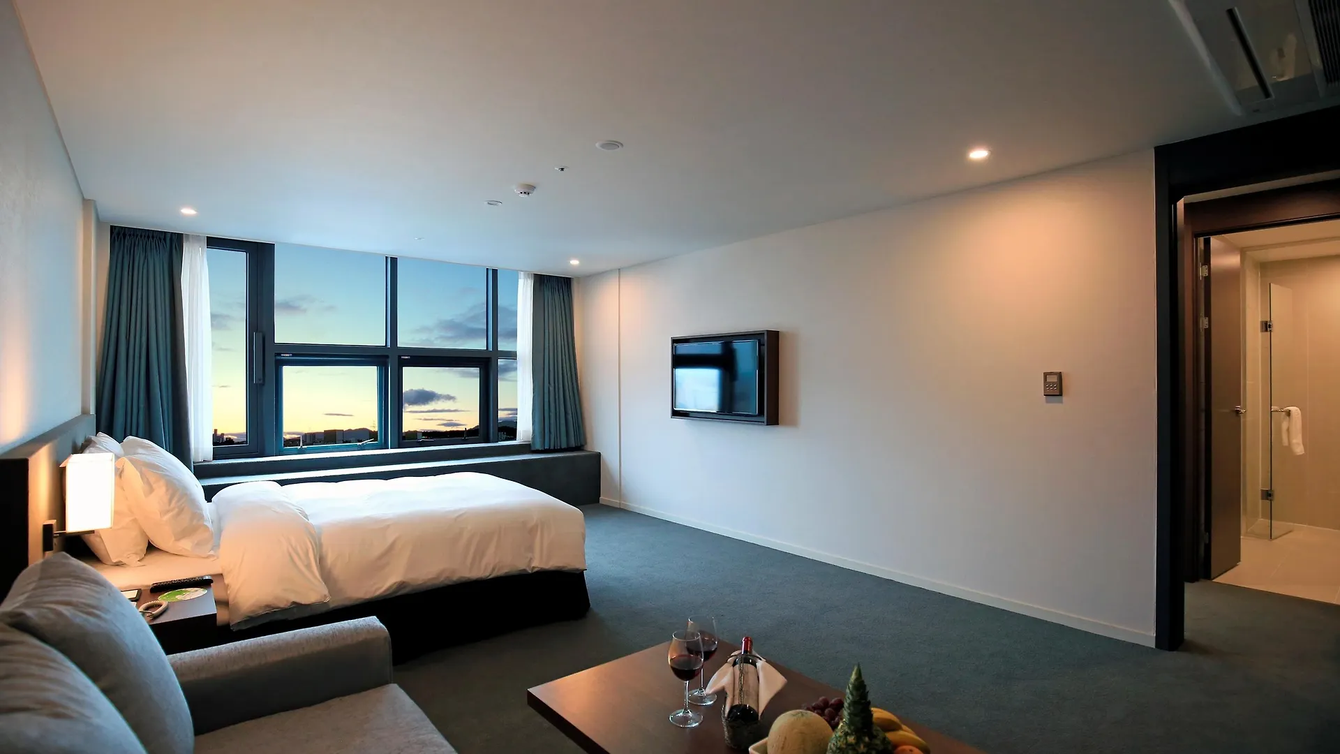 Best Western Jeju Hotel 4*,